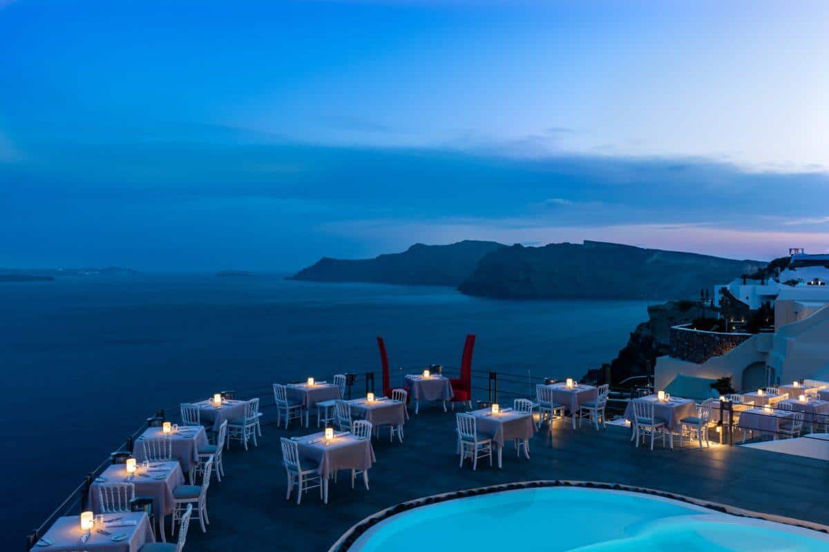 Lauda Restaurant Oia Santorini caldera view at dusk